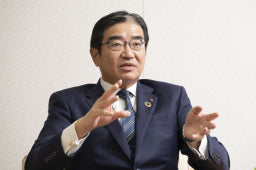 深井／彰彦　群馬銀行　頭取